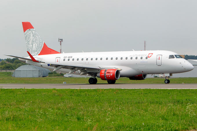 La compagnie aérienne Air Lituanika (Air Lituanica). Sayt.2 officiel