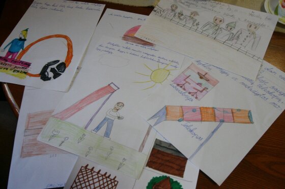 Alvydo Januševičiaus nuotr./Pedagogų streikas. Vaikų piešiniai.