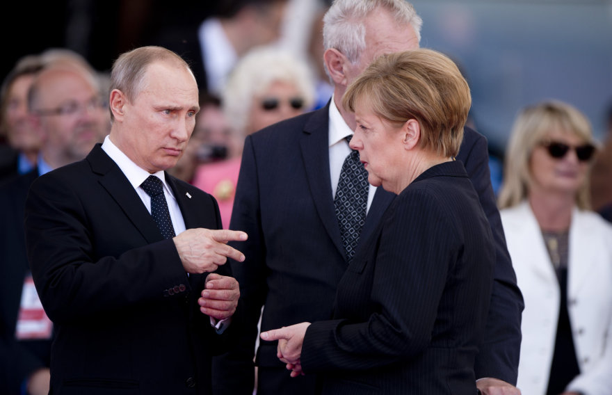 Vladimiras Putinas ir Angela Merkel